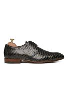 Snake skin shoes