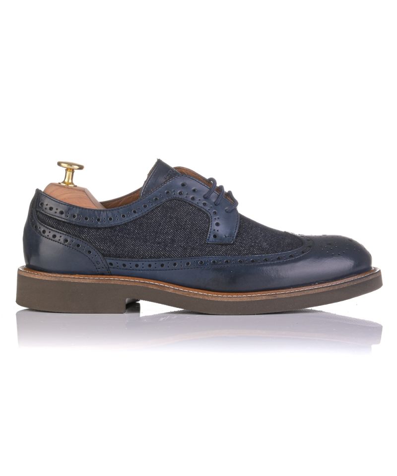 Oxfords Frau