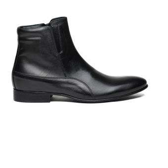 Ankle Boots with zip Nazareno Carelli